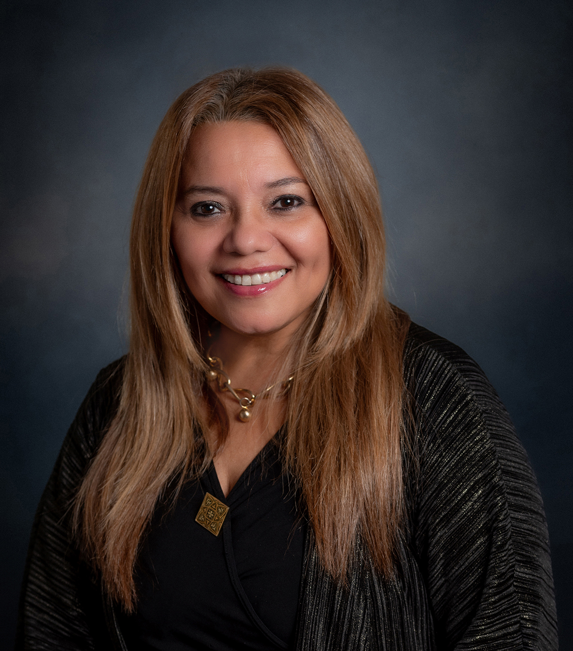 Yadira Alarcón Palacio Directora Revista Image