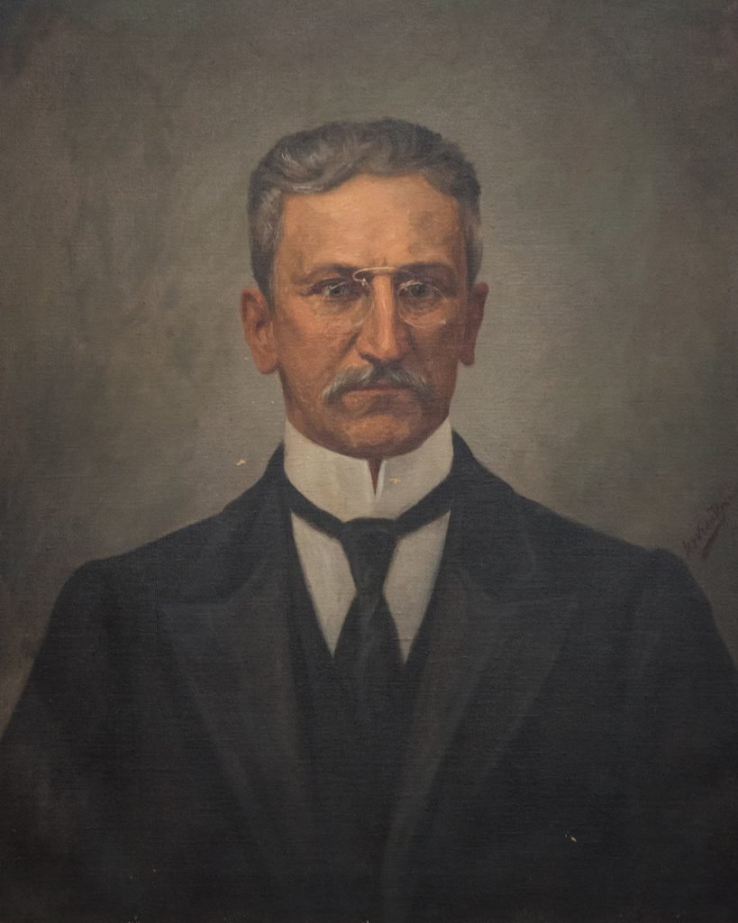 Adolfo León Gómez